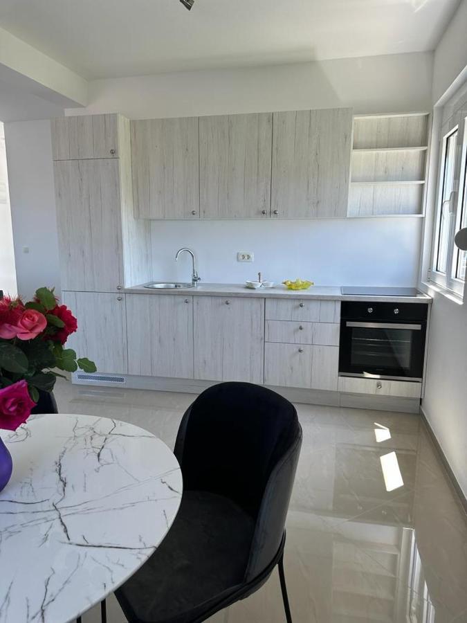Villa Holiday Apartments バール エクステリア 写真