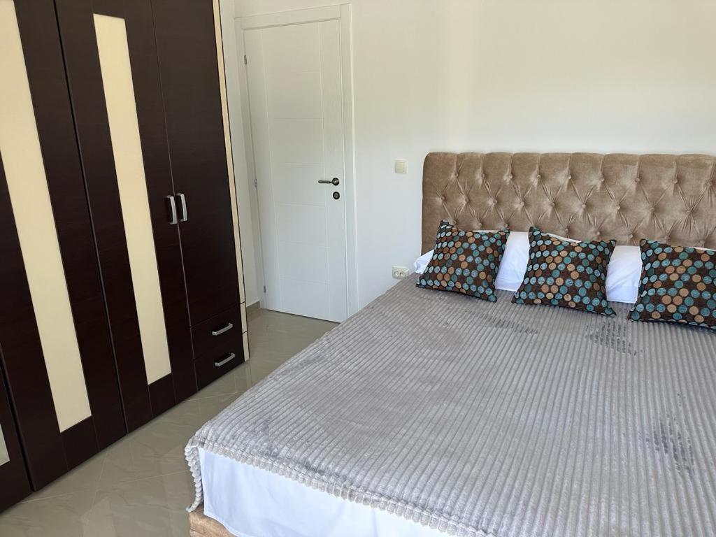 Villa Holiday Apartments バール エクステリア 写真