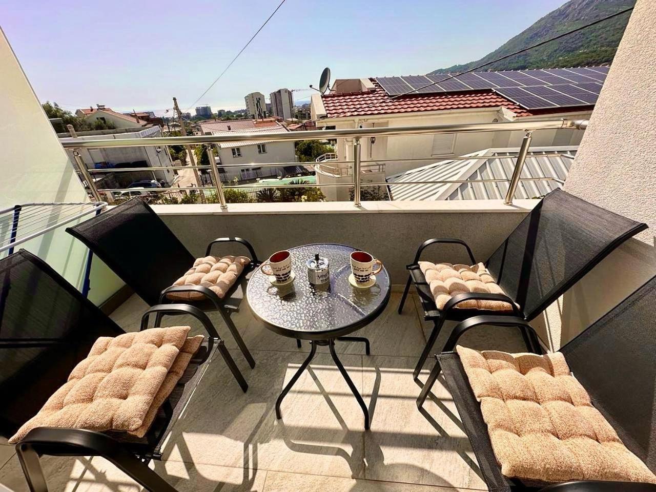 Villa Holiday Apartments バール エクステリア 写真