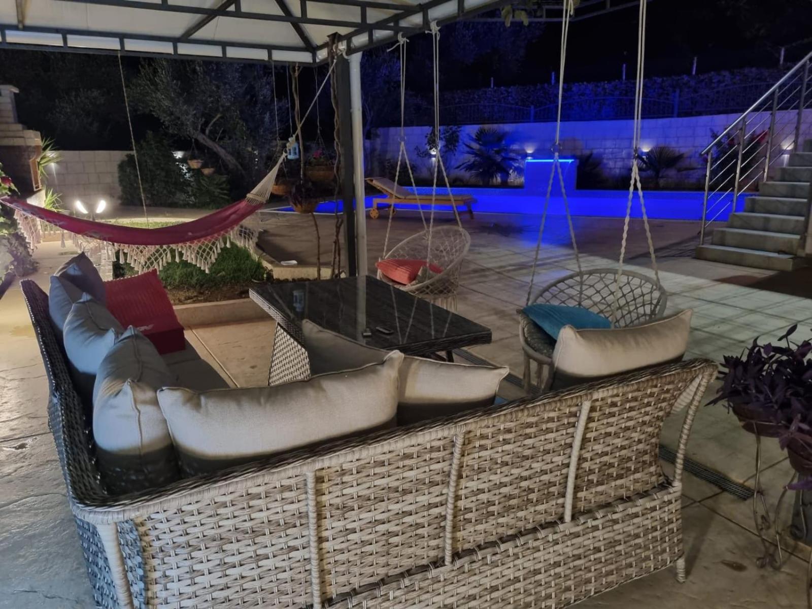 Villa Holiday Apartments バール エクステリア 写真